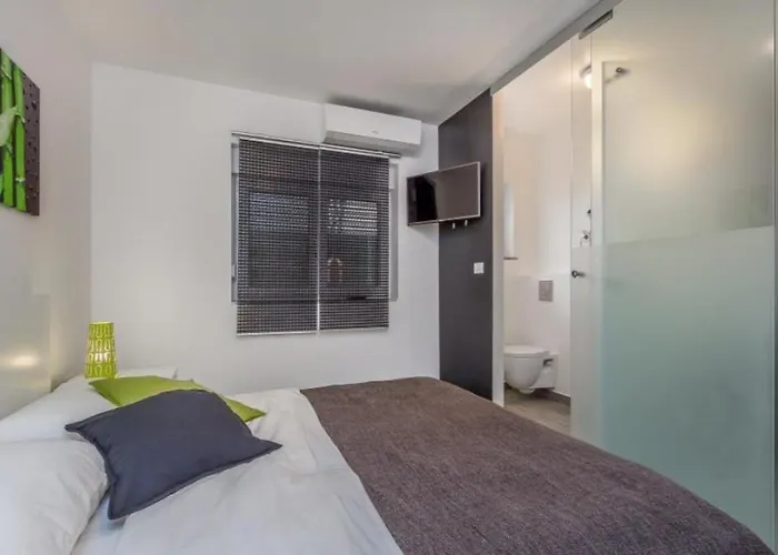 Casa Moderna Holiday home *