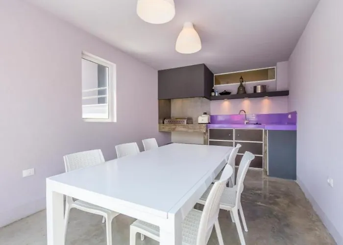 Casa Moderna Holiday home *